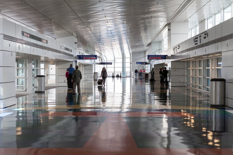 Airport Seating and Passenger Health Airport Seating and Passenger Health